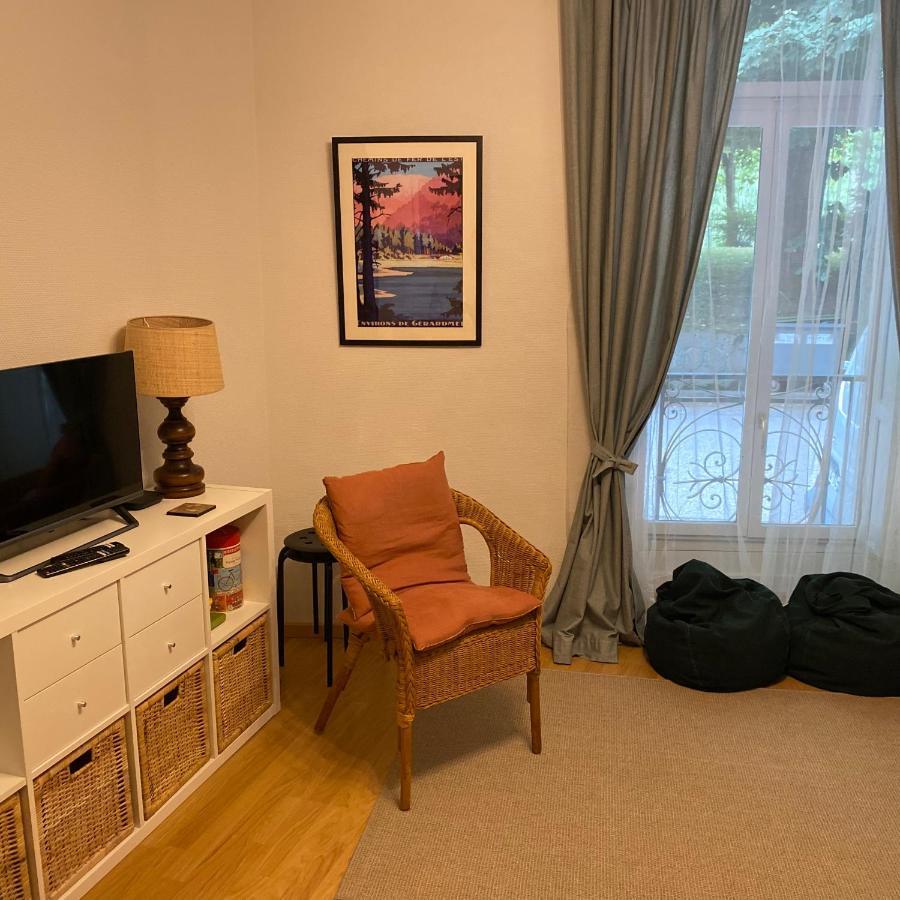 Newly Renovated Ground Floor Apartment Close To Thermes Bagnères-de-Luchon Esterno foto